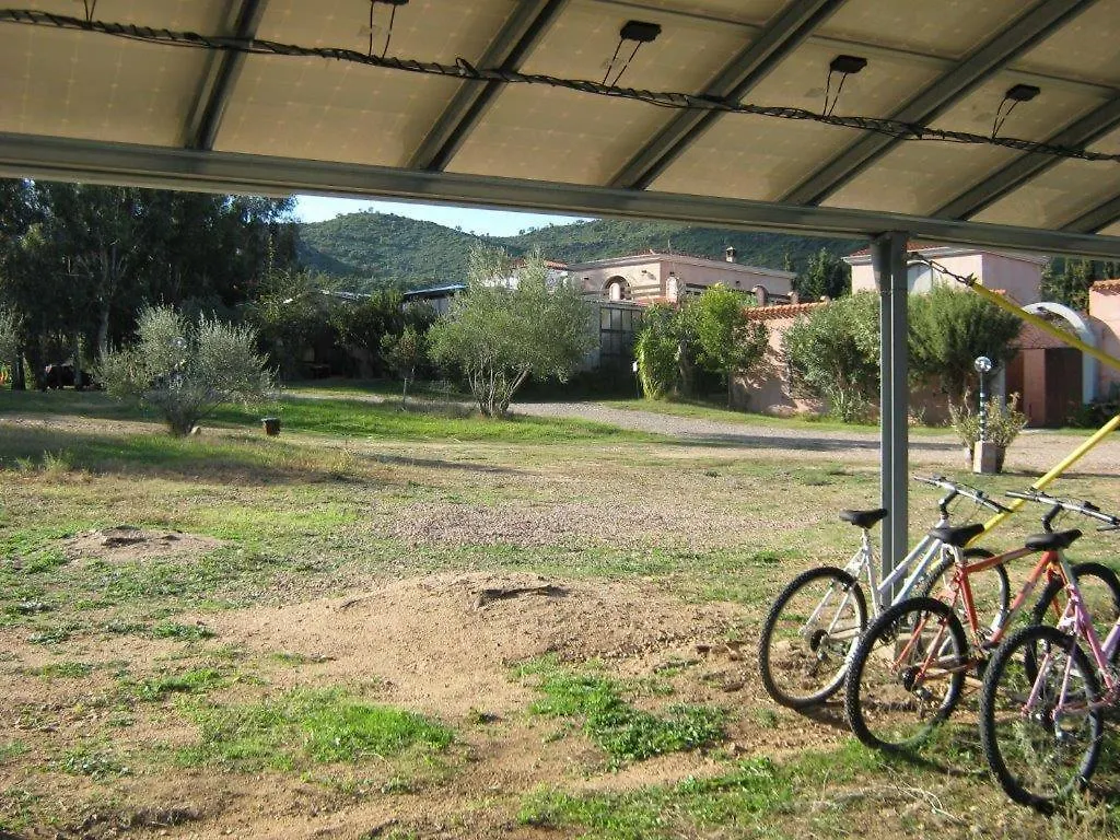 Hotel Sant'Efisio Lotzorai 3*,