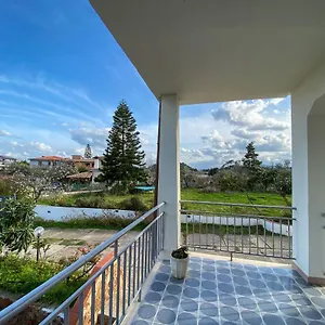 Gladyr Apartamento