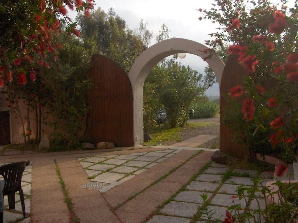 Hotel Sant'Efisio Lotzorai 3*,  Italia